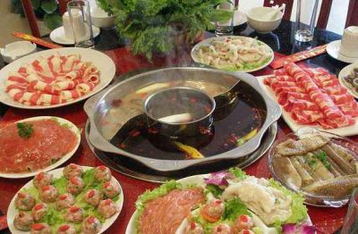 火鍋底料專業(yè)配送廠家，享受更多姿的火鍋盛宴