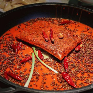 火鍋精髓何在？源頭廠家揭秘底料獨(dú)特優(yōu)勢(shì)